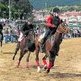 Jueves Santo con carrera de caballos en la playa