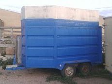 van de 2 caballos