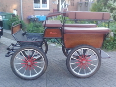 VENDE JARDINERA, CARRO, CARRUAJE, MARATHON para Welsh y caballos mediano 