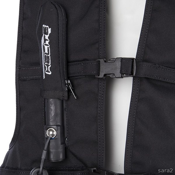 Chaleco Protector con Airbag Helite Airnest negro