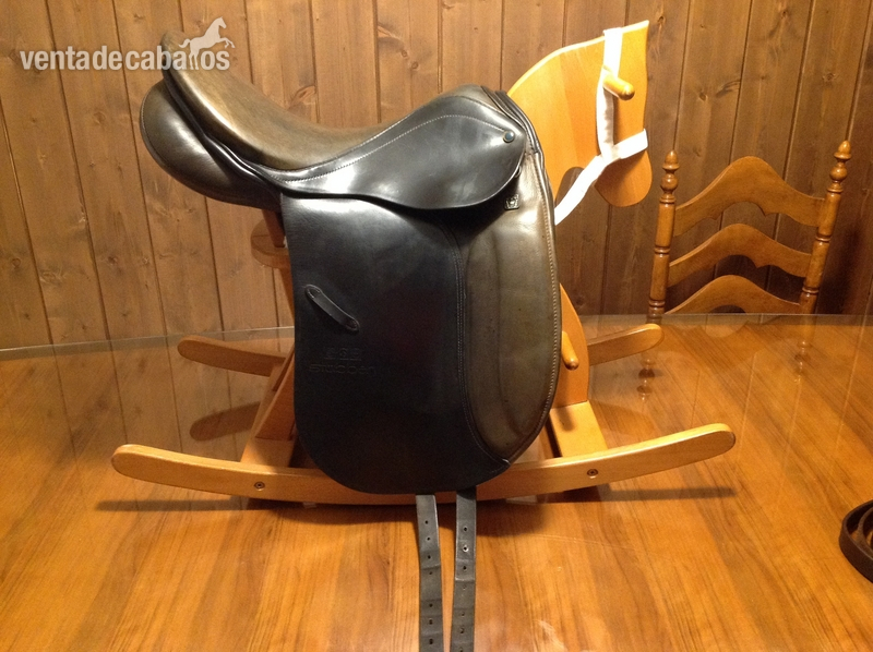  Montura de doma stubben