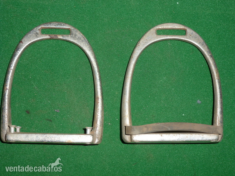 Par de estribos peque&ntilde;os para silla de ni&ntilde;o in 