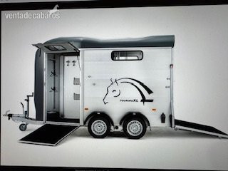 VAN NUEVO DOS CABALLOS CHEVAL LIBERTE TOURING DEL 2023 - Remolques de caballos in 
