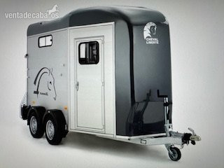 VAN NUEVO DOS CABALLOS CHEVAL LIBERTE TOURING DEL 2023 