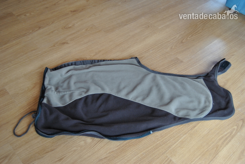 Manta riñonera polar-impermeable para pony