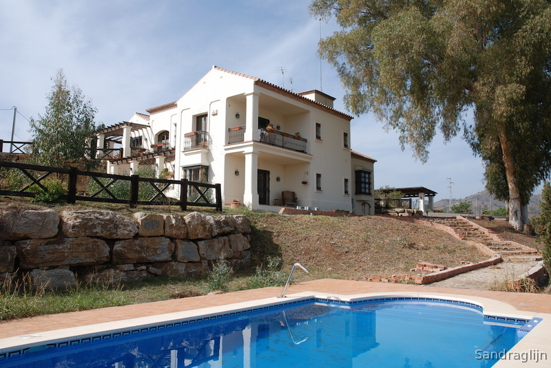 Gran Cortijo Contemporaneo Coín