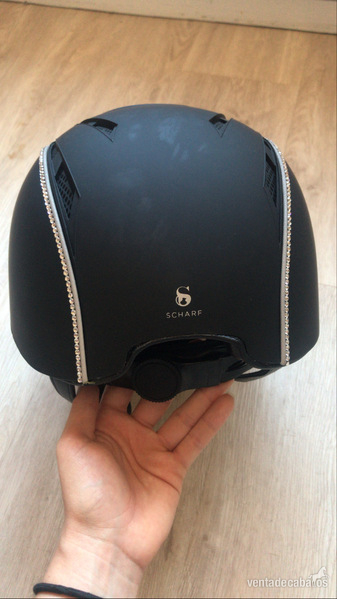 Casco equitación marca Scharf. - Equipación y Ropa de Jinete
