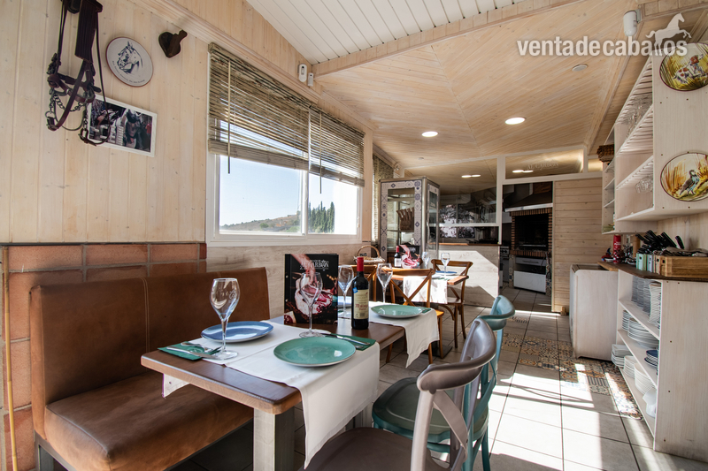 Hípicas y establos en venta - CLUB ECUESTRE Y RESTAURANTE EN VENTA EN MARBELLA