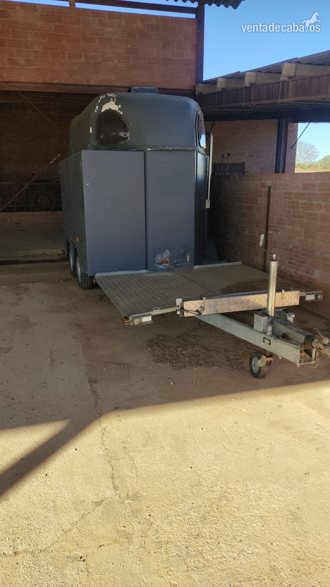 Vendo remolque con plataforma in 