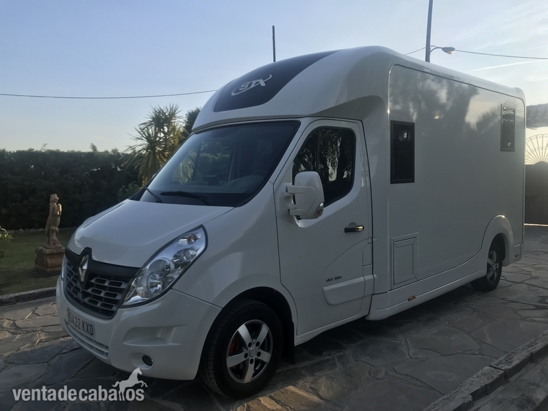 ¡¡¡ ESPECTACULAR FURGONETA "RENAULT"MASTER"STX"5PLAZAS ¡¡ - Transportes de caballos in 