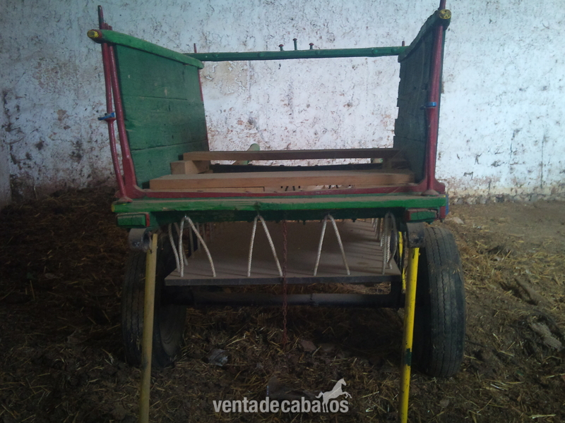 CARRO ANTIGUO