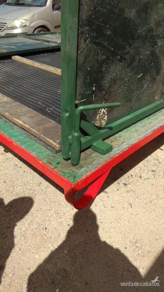 Se vende camión para 3 caballos in 
