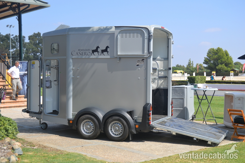  remolque de caballo de aluminio