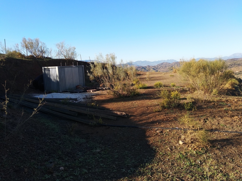 Finca ecuestre - Finca con solares y permisos 