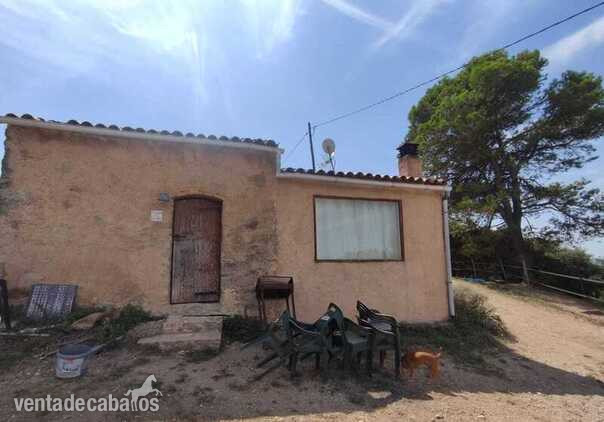 FANTASTICA MASIA MAS HÍPICA EN VENTA EN MONTSERRAT