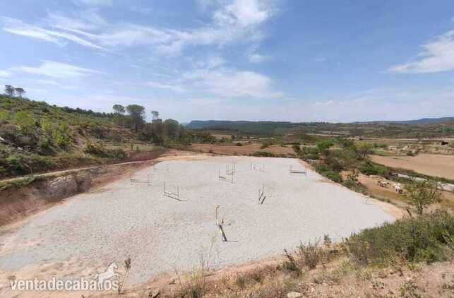 FANTASTICA MASIA MAS HÍPICA EN VENTA EN MONTSERRAT - Hípicas y establos en venta in Igualada
