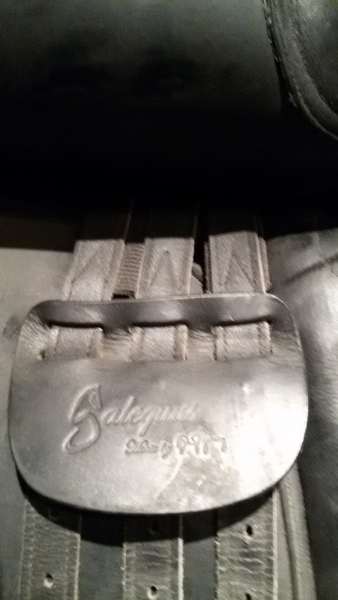 Vendo silla de Uso General más varios complementos - Sillas de montar