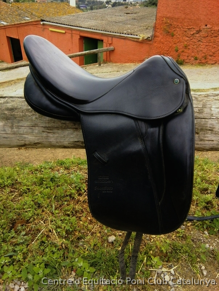 Stübben Maestoso de Luxe 17.5' Montura de Doma in 