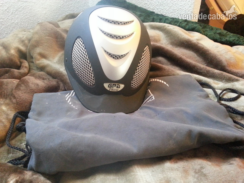 Casco de montar Pikeur