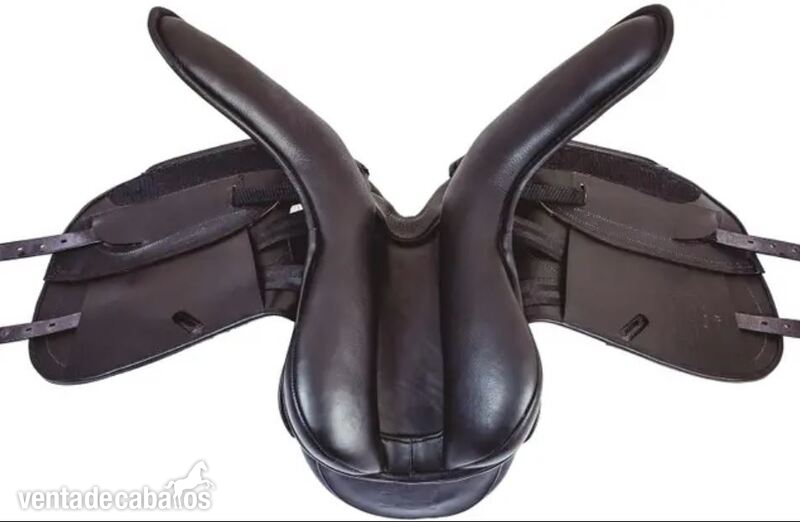  Silla de Montar Doma 18" HBC. Nueva. EN OFERTA!!!
