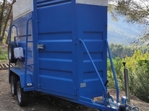 Van 2 caballos