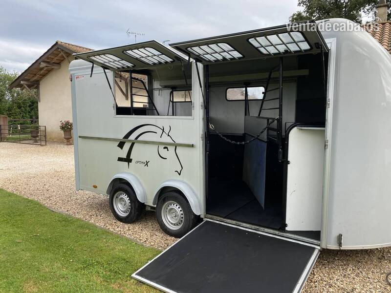VAN CHEVAL LIBERTE OPTIMAX 4 P in 