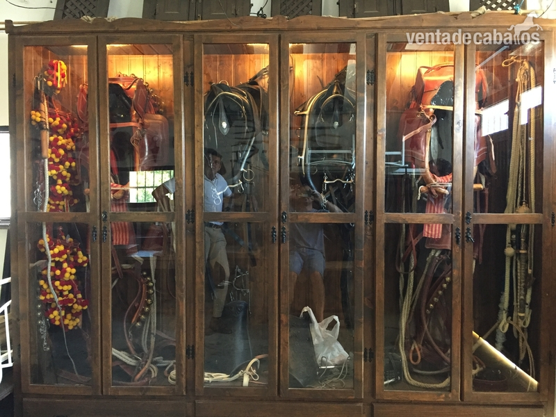mueble guadarnés in 