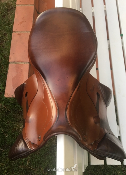 Silla de montar a caballo marca Prestige - Sillas de montar