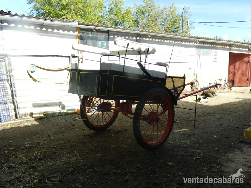 Carruajes y Enganches - Charret-Jardinera (IMPECABLE)