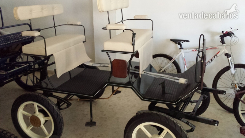 Carro de 4 ruedas para pony  in 