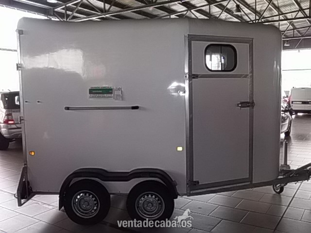 Remolque de caballos-NUEVO in 