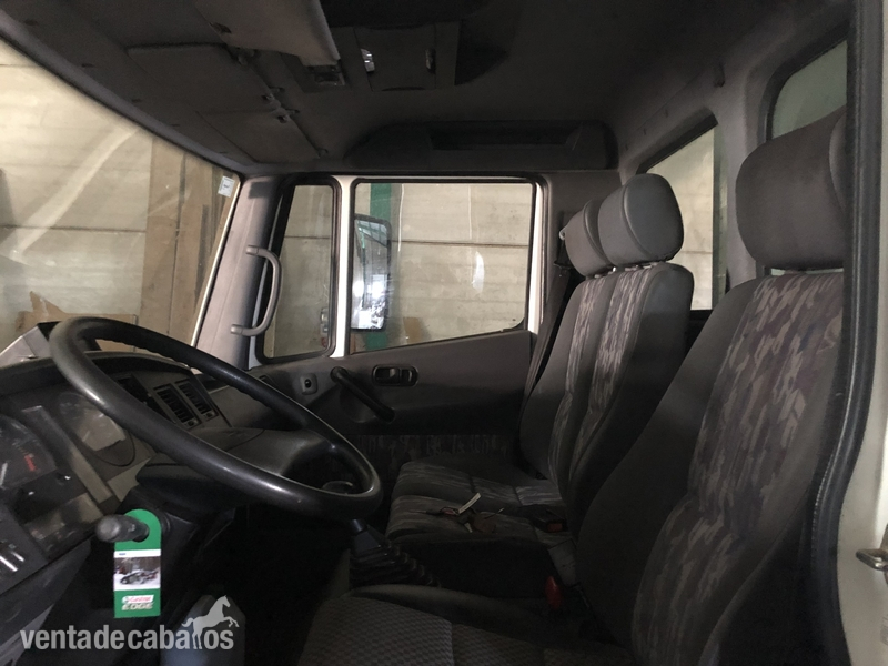  SE VENDE CAMIÓN PARA 3 CABALLOS
