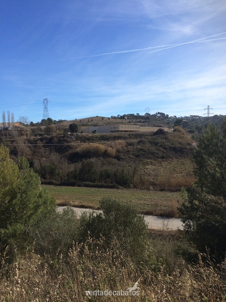 Finca con Nave Aislada - Finca ecuestre