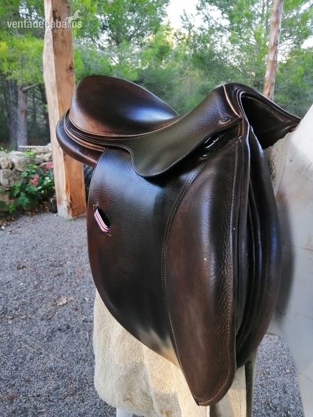  JOHN WHITAKER ALL PURPOSE SADDLE