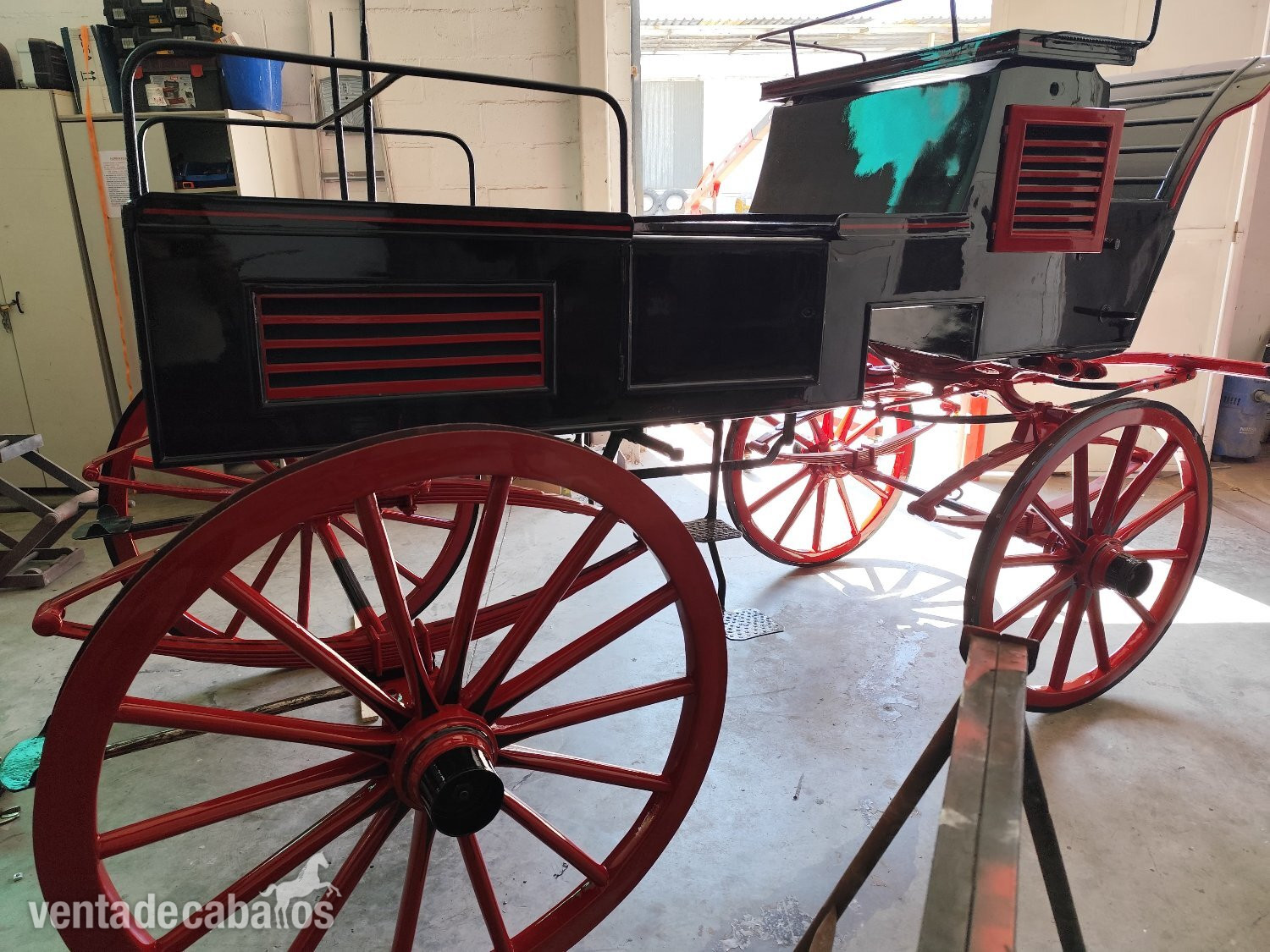 SE VENDE COCHE DE CABALLOS BREAK LARGO TIPO PETER 