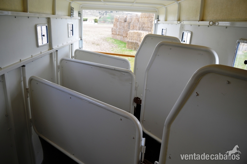 remolque de 4 caballos BONILLA VANS