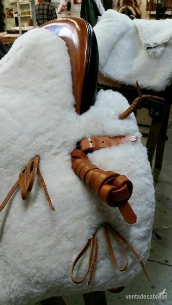  Montura vaquera artesana 