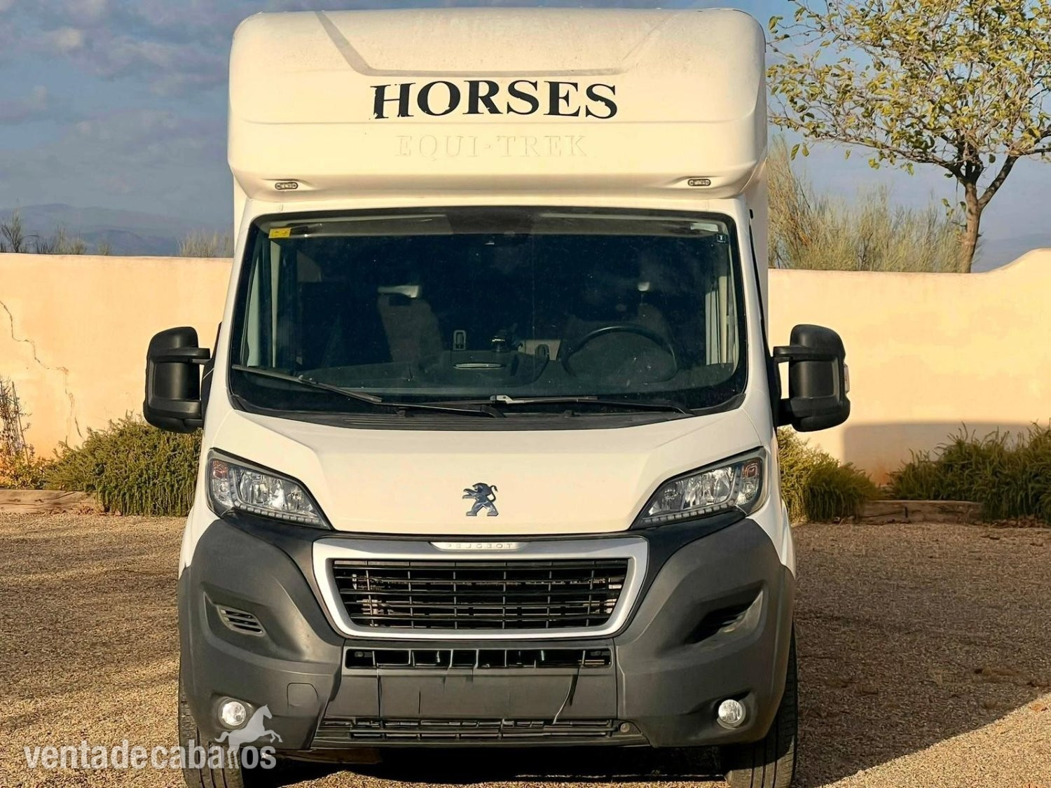 Vendo Furgoneta Equitreck sonic 5