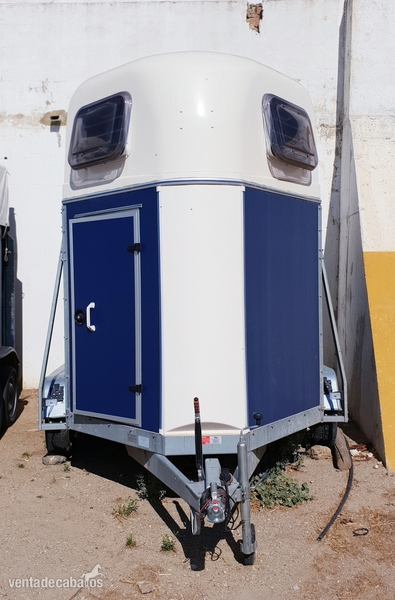  VENDO REMOLQUE PARA 2 CABALLOS