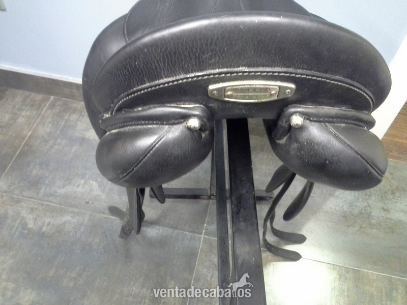 Stubben genesis con Biomex 18 pulgadas - Sillas de montar in 