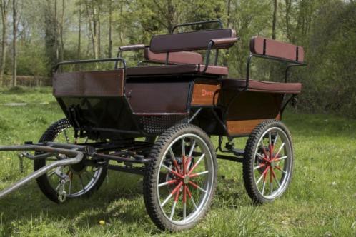 Carruajes y Enganches - VENDE JARDINERA, CARRO, CARRUAJE, MARATHON para Welsh y caballos mediano 
