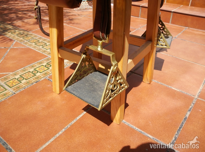 SE VENDE MONTURA ZALDI - Sillas de montar