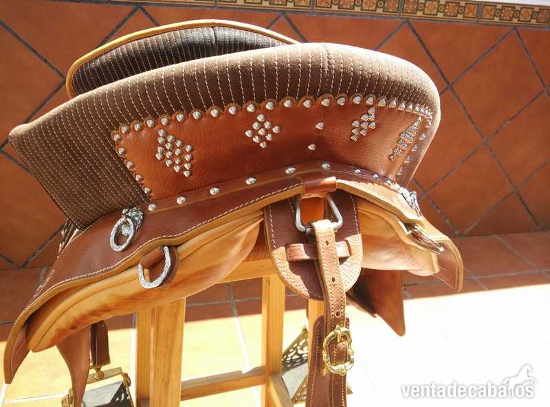 SE VENDE MONTURA ZALDI 
