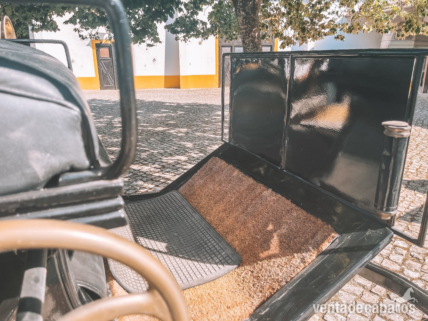 Transportes de caballos - Carruaje Milord - Se encuentra en Portugal