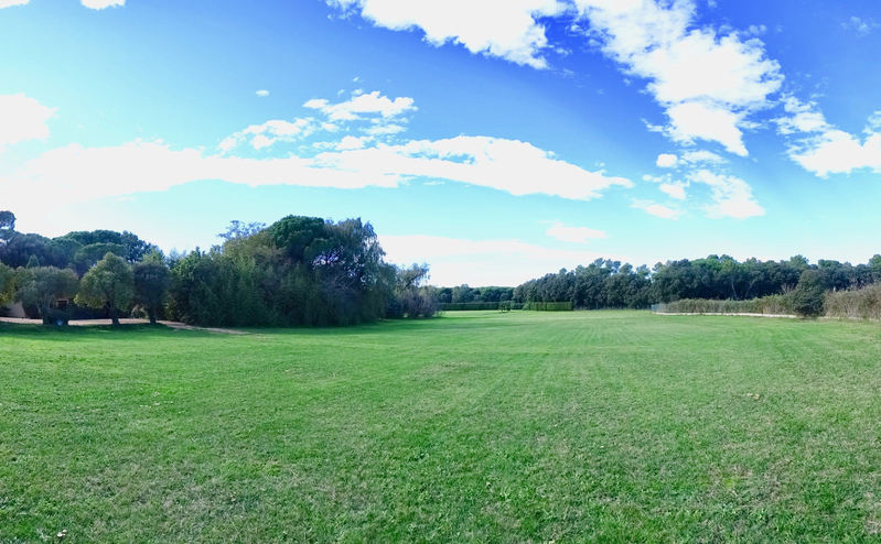 CASA de 764 m2 con piscina, 3 hectáreas y boxes para 2 caballos Regencós