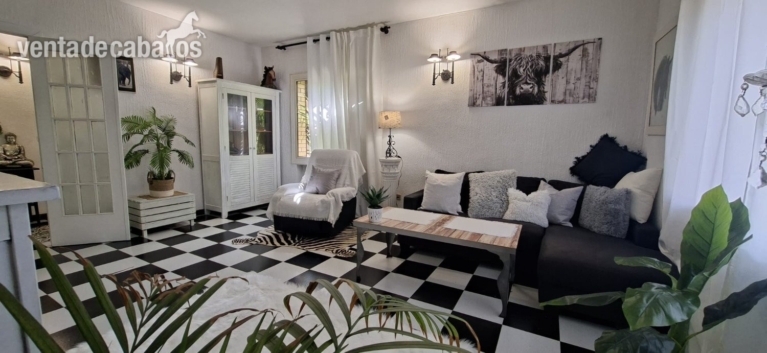 Finca ecuestre - Casa con instalaciones Hípicas y código Rega 5 caballos en Cànoves