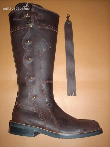BOTAS DE MONTAR in 