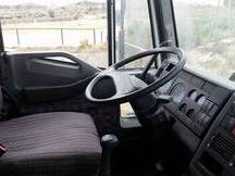 CAMION DE CABALLOS