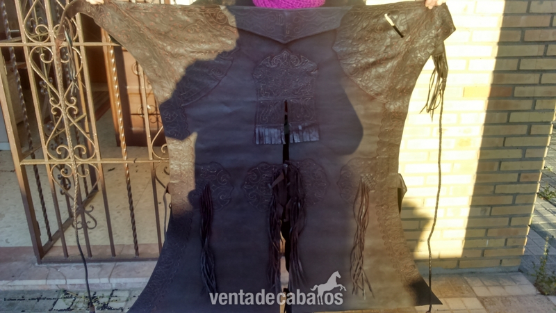 zahones de ternera  in 