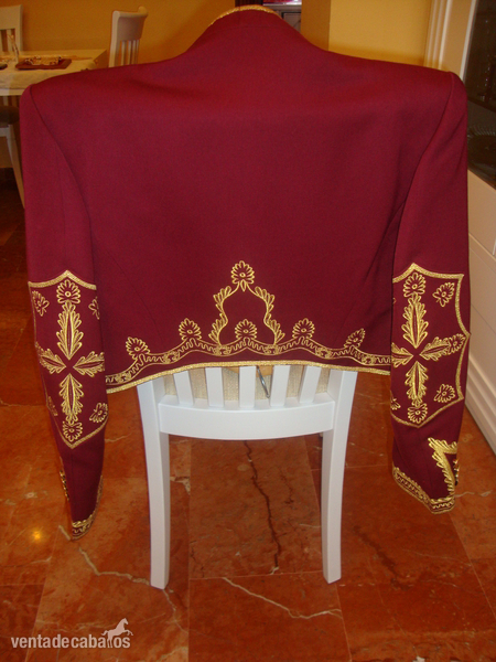 chaqueta y chaleco corto de doma vaquera